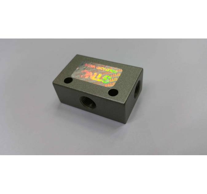 Shuttle Valve 1/8"