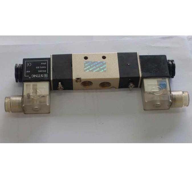 2 Position 5 Port Double Solenoid Valve - DC24V 1/4"