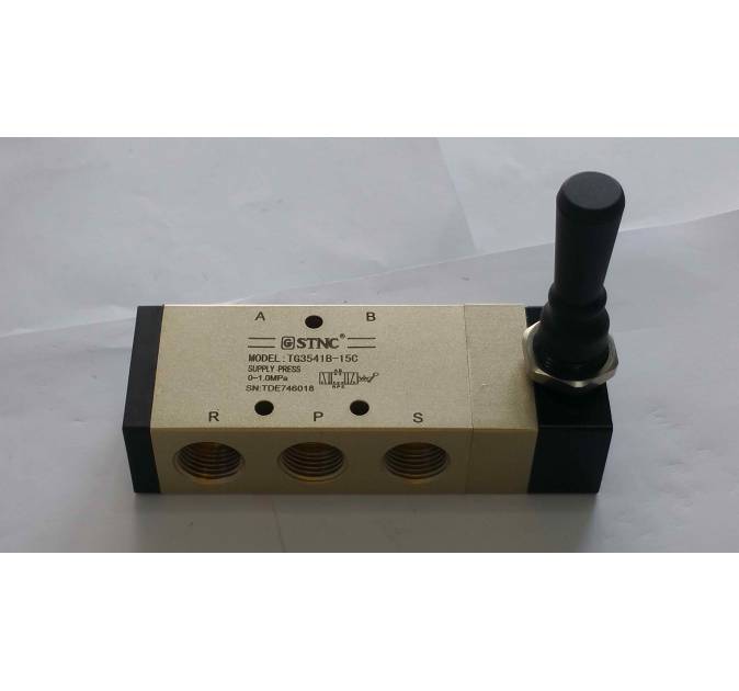 3 Position 5 Port Hand Valve 1/2"